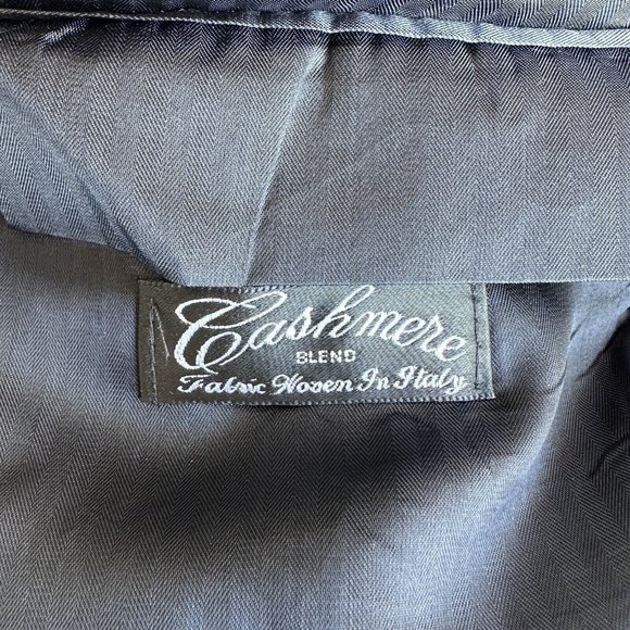 Kasper Coat Cashmere Blend Double Breasted
Overcoat - Picture 7 of 12